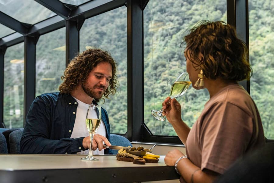Creuer Premium Milford Sound amb Canapès Gourmet i Xampany, Milford Sound