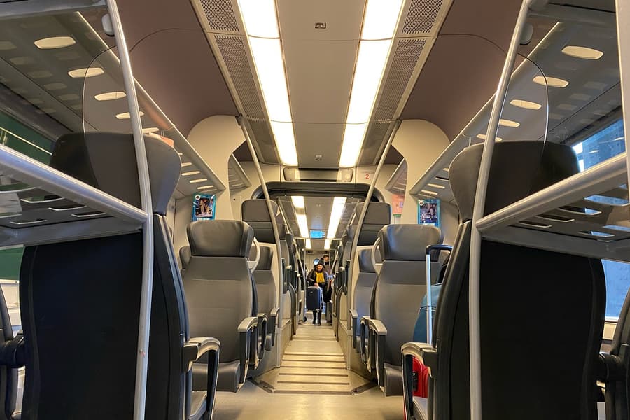 Malpensa Express: One-Way Train Transfers between Malpensa Airport T1/T2 and Central/Cadorna Station , Milan