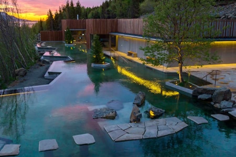 Forest Lagoon: Entry Ticket + Drink, Akureyri