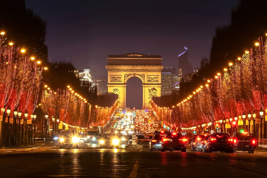 Paris Evening Sightseeing Tour with Eiffel Tower Summit Tickets, Paris