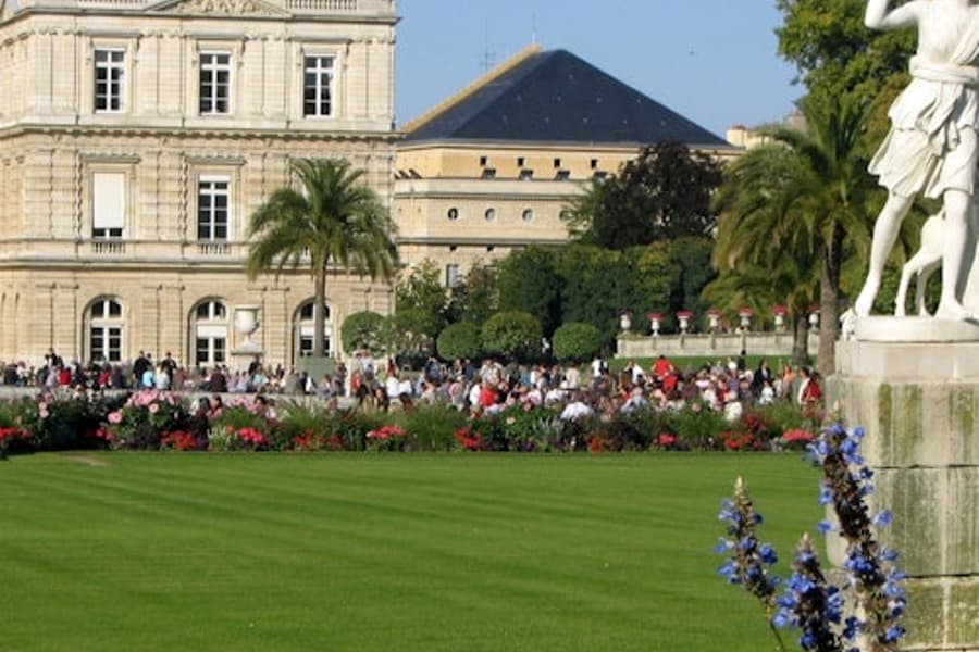 Luxembourg Garden: Stroll, at Luxembourg Garden