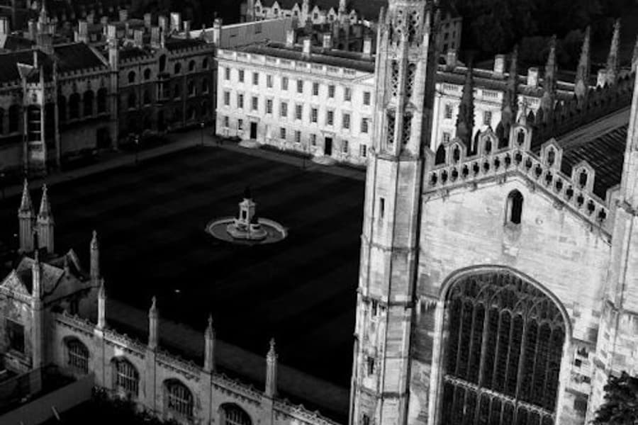 Cambridge University Ghost Tour Led By University Alumni, Cambridge