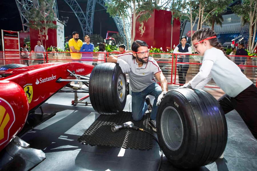 Yas Island Abu Dhabi: Multi-Park Hopper Pass - Save up to 50%, Dubai