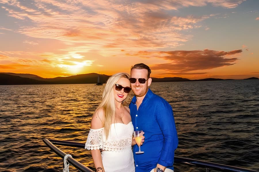 From Airlie Beach: Sundowner Whitsunday Cruise with Sparkling Wine, Whitsundays