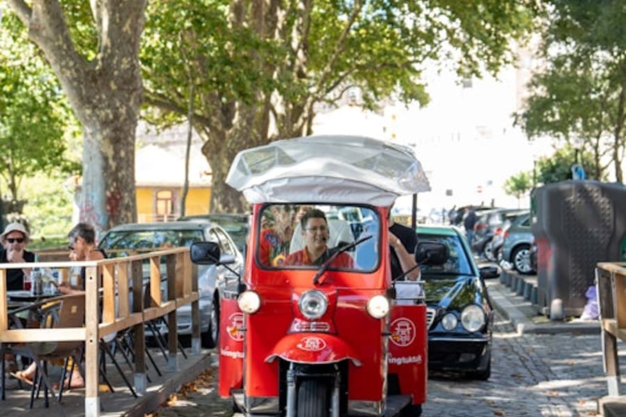 Oporto: Tour en Tuk Tuk por la Ciudad, Porto