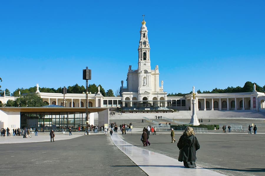 Fátima, Óbidos, Batalha & Nazaré: Day Tour From Lisbon, at Lisbon