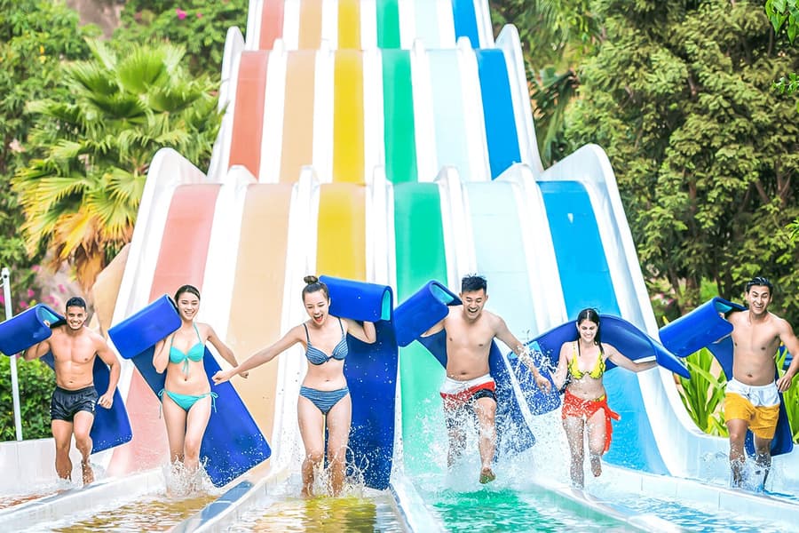VinWonders Nha Trang Unlimited Access Tickets with Round-Trip Cable Car Ride, Da Nang