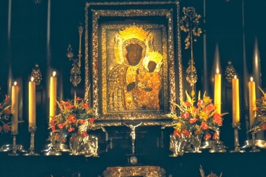 Czestochowa: The Black Madonna Guided Day Tour + Transport