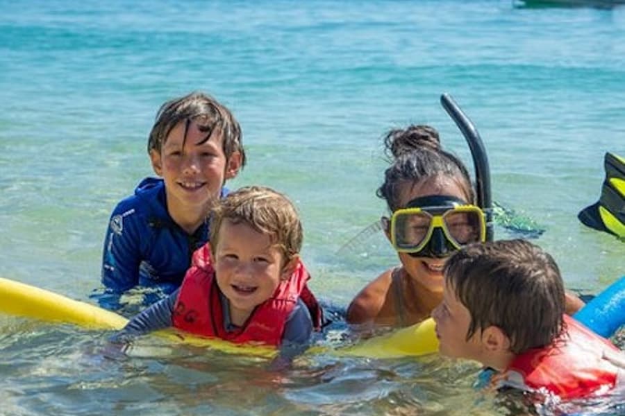 Illes Frankland: Creuer Guiat de Dia des de Cairns + Snorkel + Dinar, at Cairns Cruises Boat Tours, Cairns