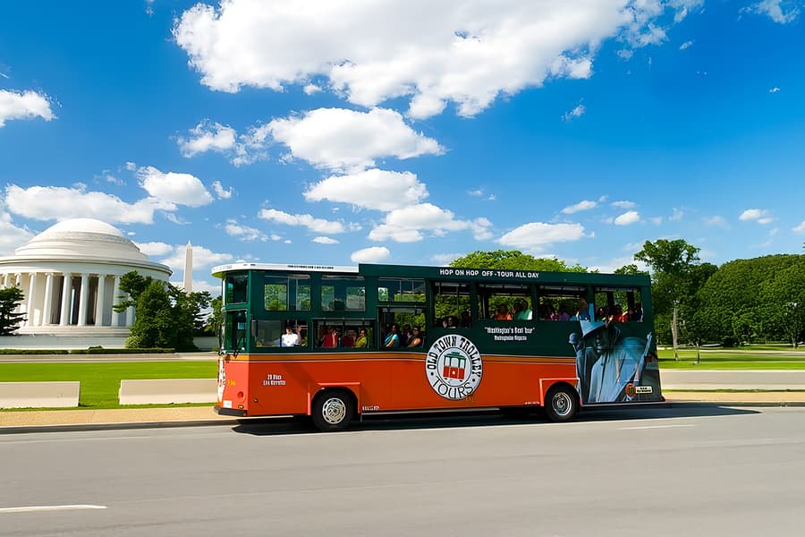 Old Town Trolley: Washington DC Hop-on Hop-off Bus Tour, Washington DC
