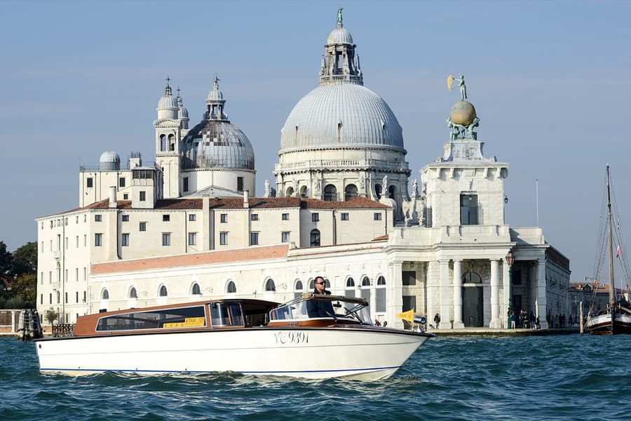 Transferências Partilhadas de Táxi Aquático: Aeroporto de Veneza Marco Polo para/de Veneza Cidade, Venice