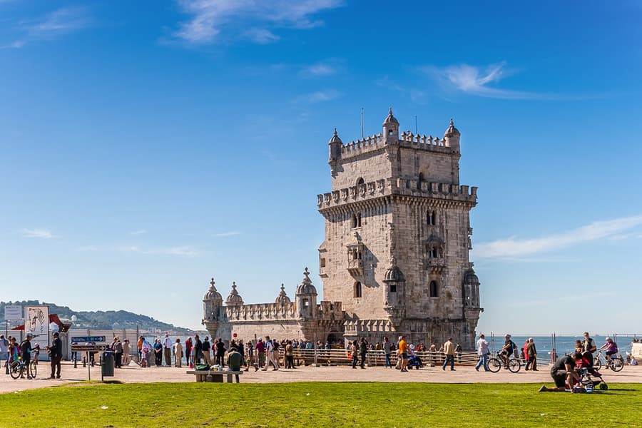 Tour de Día Completo a Sintra, Pena, Belém y Cascais, at Rua da Conceição, 1100-322 Lisboa, Portugal, Lisbon and Sintra