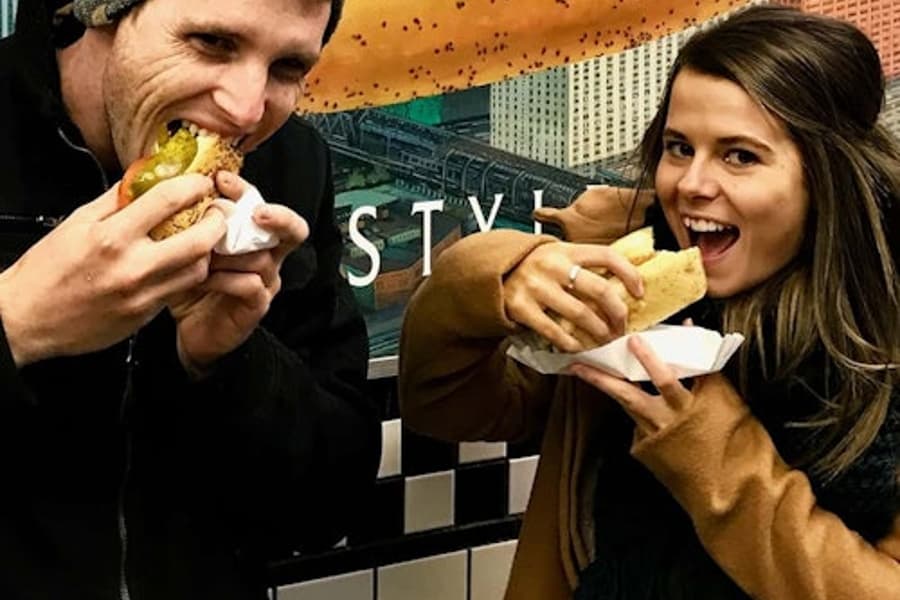 Chicago: Guided Food Tour + Bike or Kayak Rental