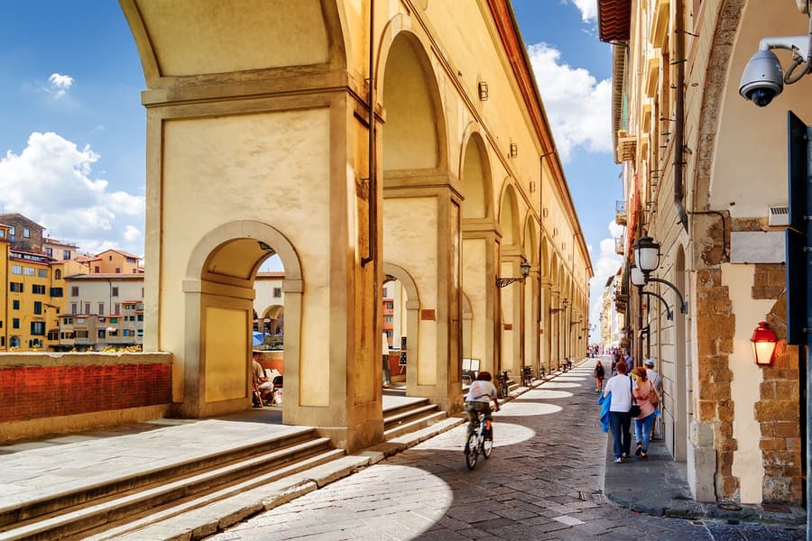 Private Tour of Vasari Corridor and Uffizi Gallery, at Uffizi Galleries