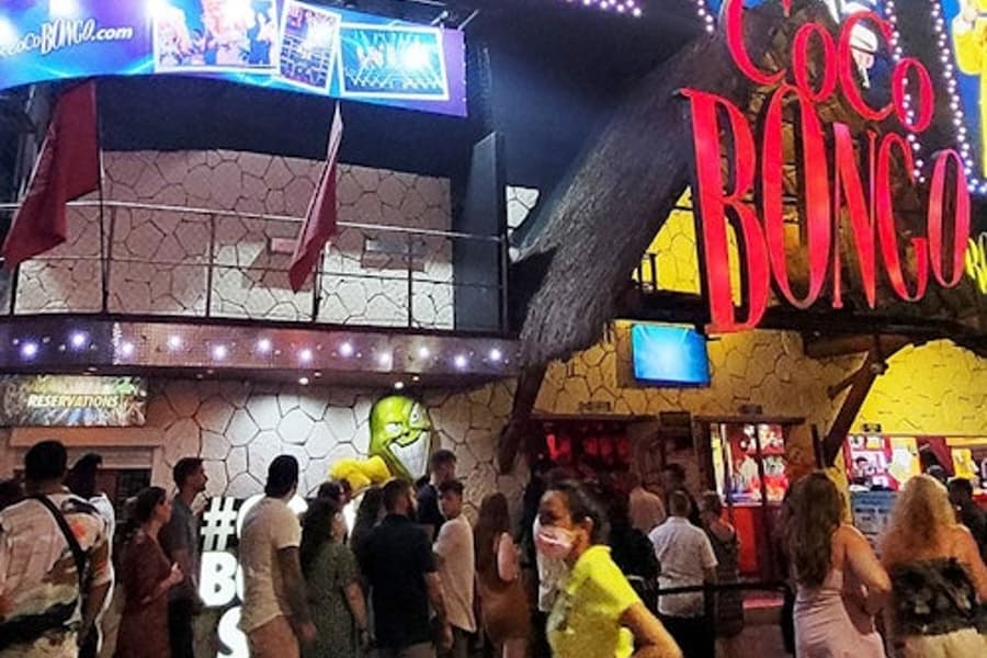 Коко Бонго Плая-дель-Кармен: Вхід, at Coco Bongo Playa del Carmen, Playa Del Carmen