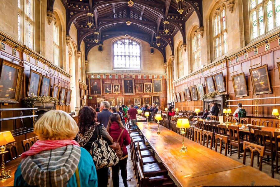 From London: Oxford and Cambridge Universities Day Tour tickets at Victoria Coach Station