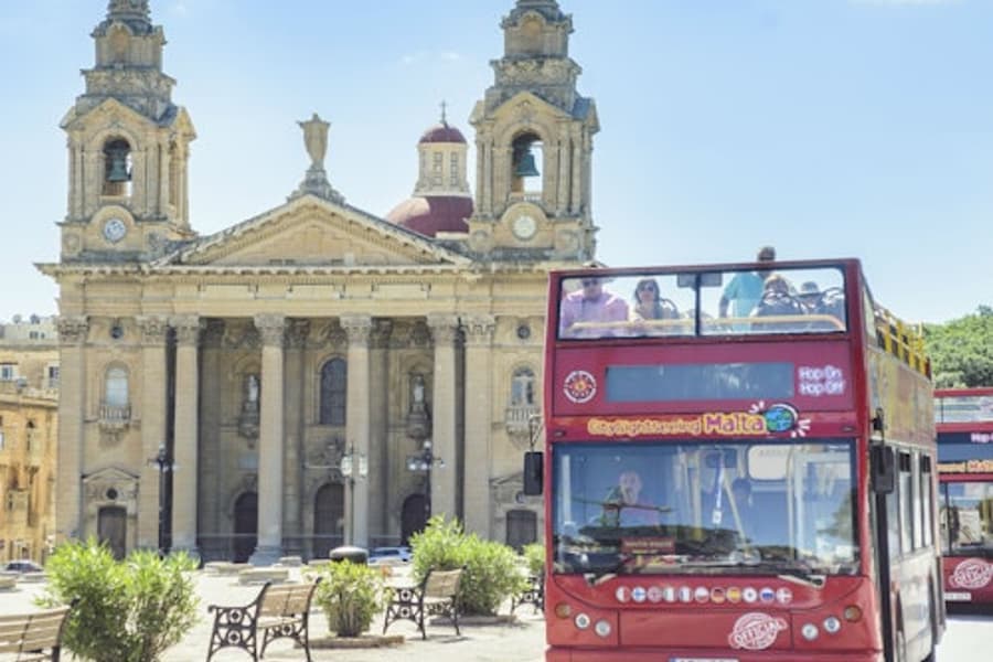 माल्टा हॉप-ऑन हॉप-ऑफ बस पास + हार्बर क्रूज़ टिकट, Valletta