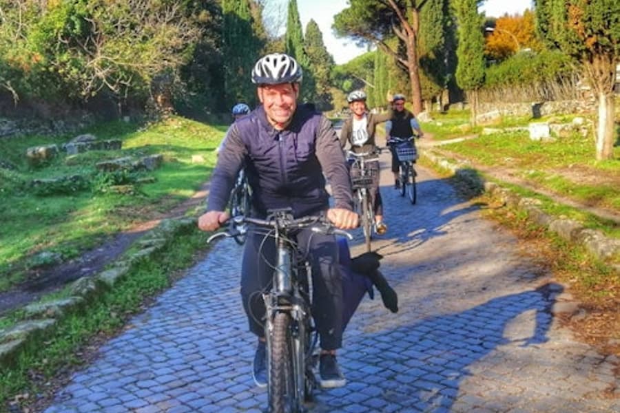 Appia Antica Rome: 1-Hr Bike Rental, at Rome Bike Rentals, Rome