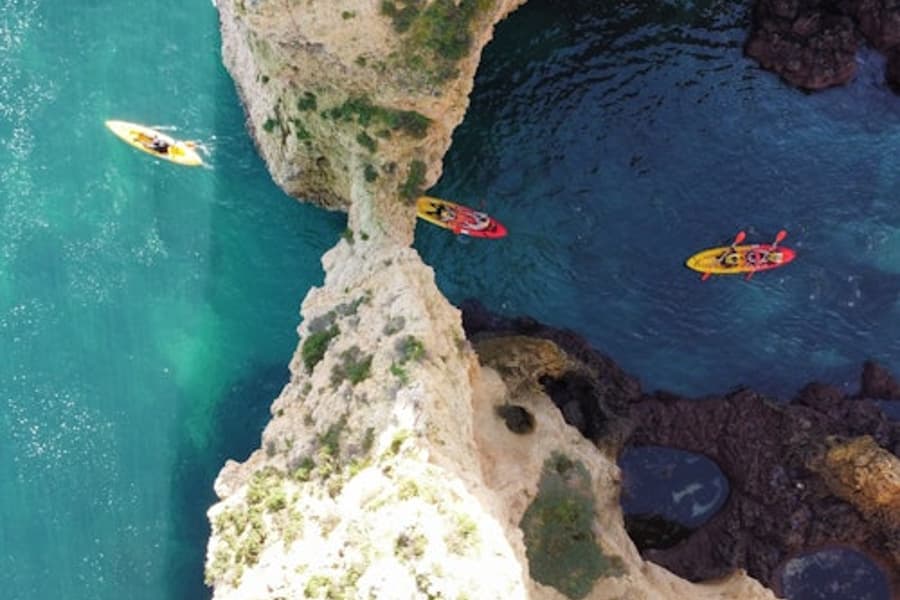 Coves de Ponta da Piedade: Tour en caiac des de Lagos, Lagos
