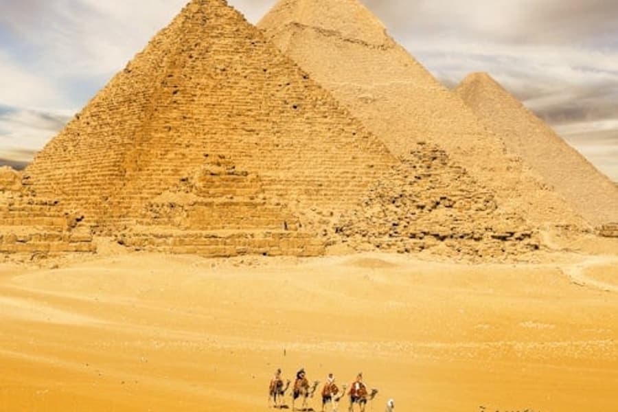 Pyramids of Giza and Sphinx Tour with Nile River Felucca Ride, Giza