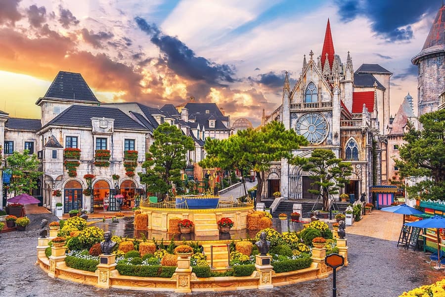 Sun World Ba Na Hills Ticket + Transfers (Shared/Private) + Optional Lunch, Da Nang