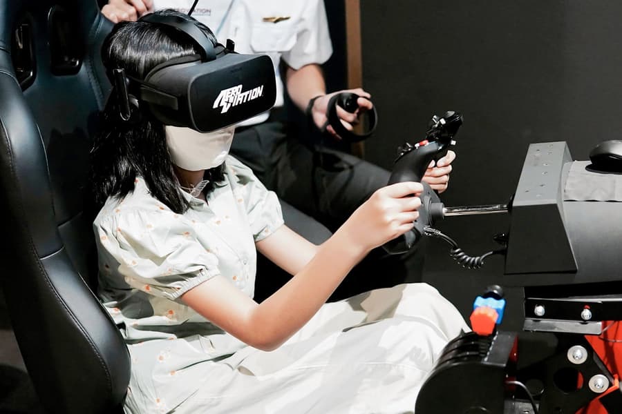 Tickets to Aeroviation Full Flight Experience (100 minutes), at Aeroviation