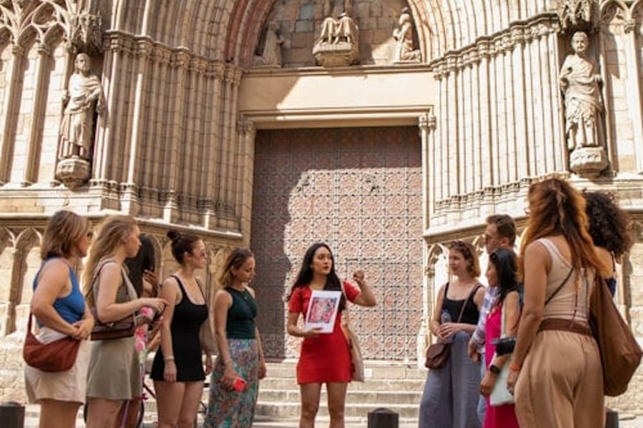 Barcelona: City Highlights Guided Walking Tour
