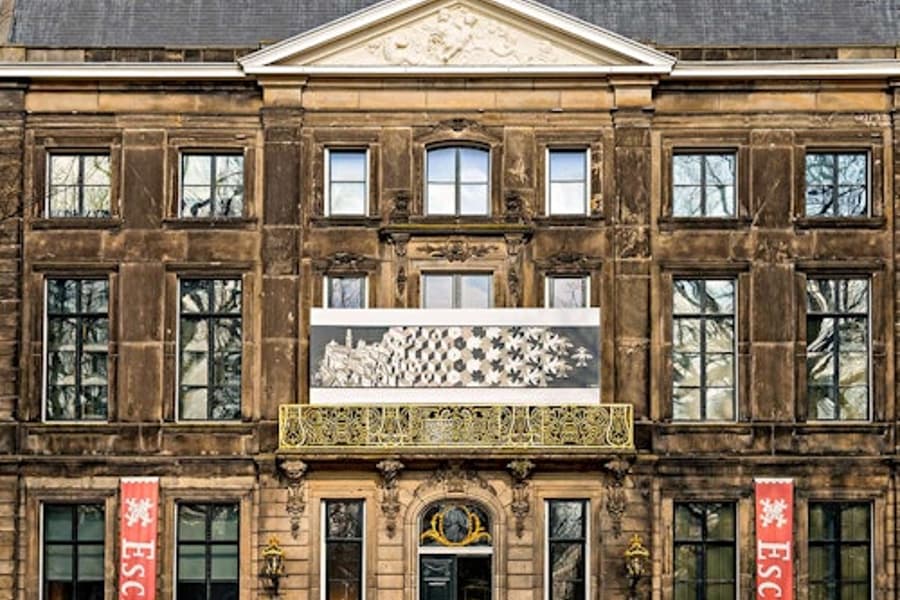 એશર ઈન ધ પેલેસ + મ્યૂઝિયમ પાનોરમા મેસડગ, The Hague