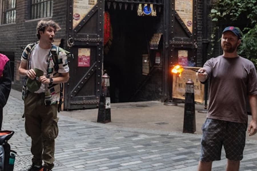 London: Guided Harry Potter Walking Tour + Clink Prison Museum Entry + Cruise tickets at London City Tours