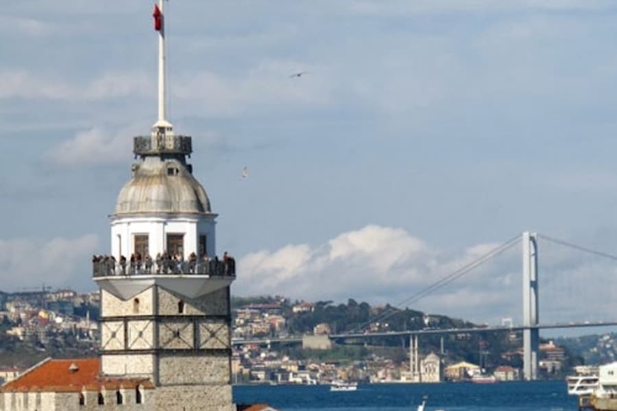 Istanbul: Tour amb creuer pel Bòsfor i el Corn d'Or, mesquita d'Eyup i degustació gastronòmica, at Istanbul City Tours, Istanbul