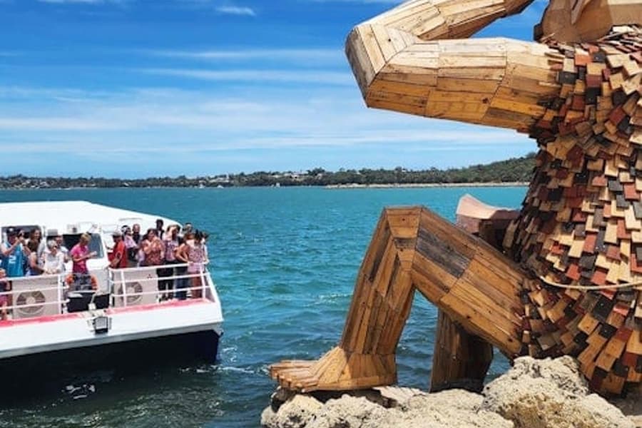 Mandurah: Risarati & Höfrunga Leiðsögu Skoðunarferðir, at Mandurah Cruises, Mandurah