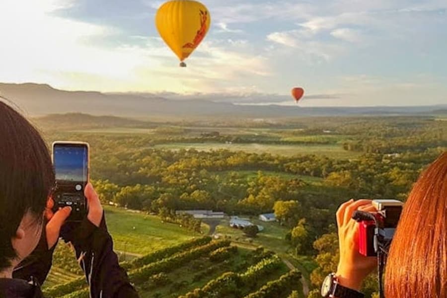 Cairns Hot Air Balloon Experience with Return Transfers