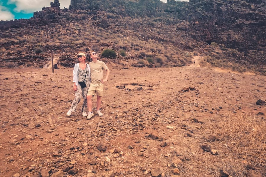 Gran Canaria: Guided Red Canyon Tour + Transfers + Local Products Tasting, Las Palmas De Gran Canaria