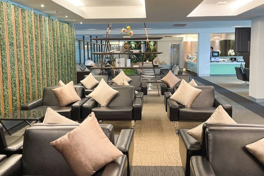 Miracle Lounge Suvarnabhumi Airport: 2-Hr Access, at Miracle Lounge Suvarnabhumi Airport