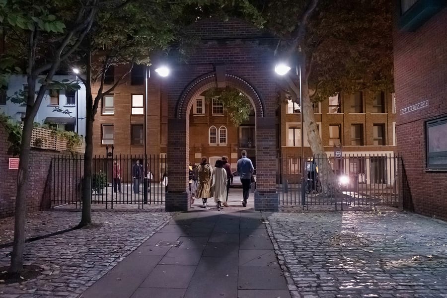 5 Kadın ve Karındeşen Jack Turu Londra, at Whitechapel, London