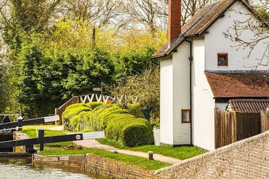 Warwickshire Immersive Self-Guided Walking Tours, Warwick