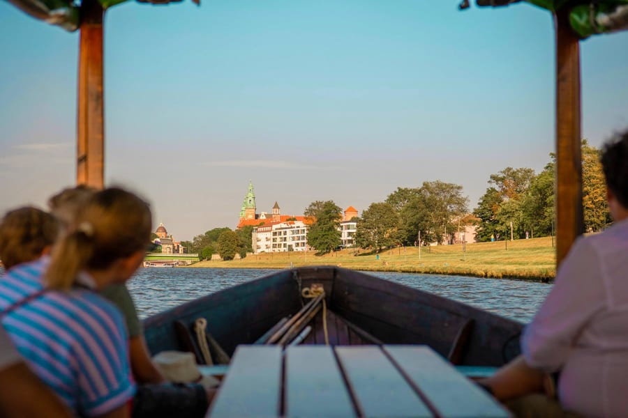 ล่องเรือดั้งเดิมตอนเช้าบนแม่น้ำวิสทูลา 1 ชั่วโมง พร้อมบรรยายเสียง, Krakow
