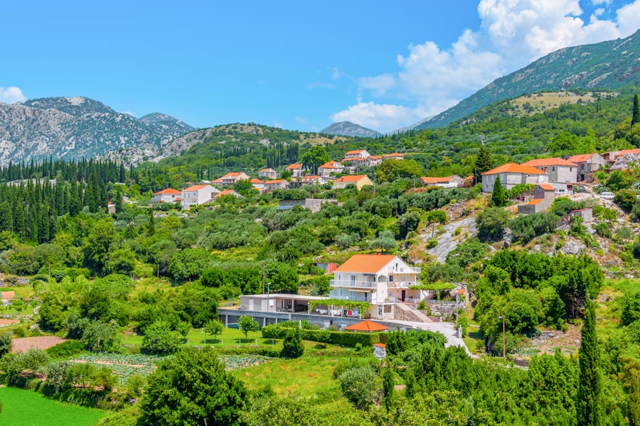 From Dubrovnik: Konavle Valley & Falcon Fortress Tour with Traditional Lunch, Dubrovnik
