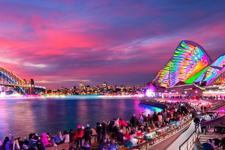 Vivid Sydney Cruise: 1.5-Hr Premium Cruise with Complimentary Welcome Drink, at Vivid Sydney Cruises