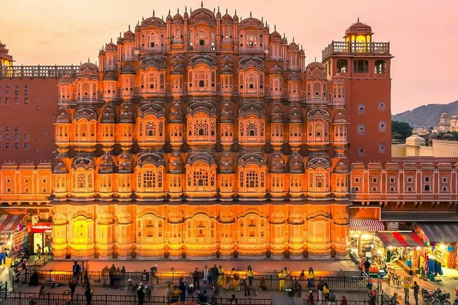 Jaipur: Full-Day Guided City Tour + Roundtrip Transfer, Jaipur