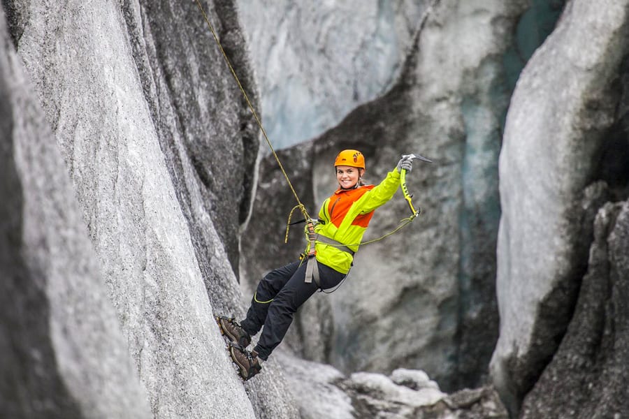 Skaftafell: Moderate Glacier Hike & Ice Climbing, Reykjavik