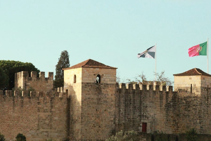 São Jorge Castle: Fast Track Ticket + Guided Tour, at São Jorge Castle