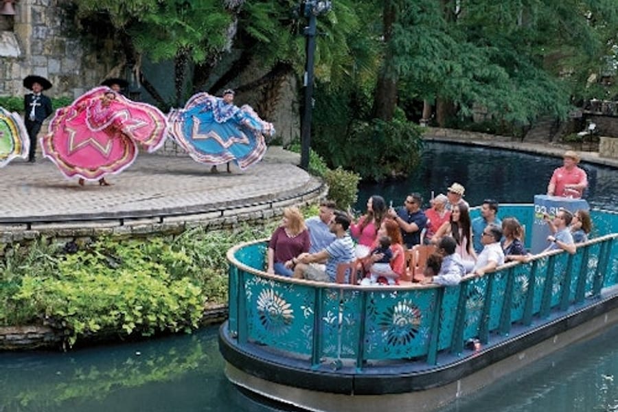 سان انتونیو: بیان شدہ دریا کی سیر, at San Antonio Cruises, San Antonio