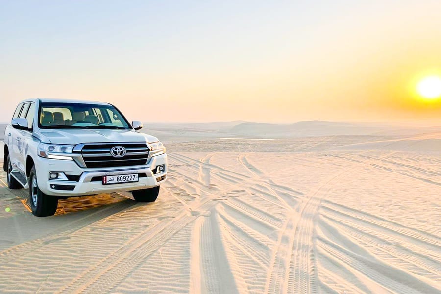 Doha Desert Safari: Dune Bashing, Sandboarding & Inland Sea Visit, Doha