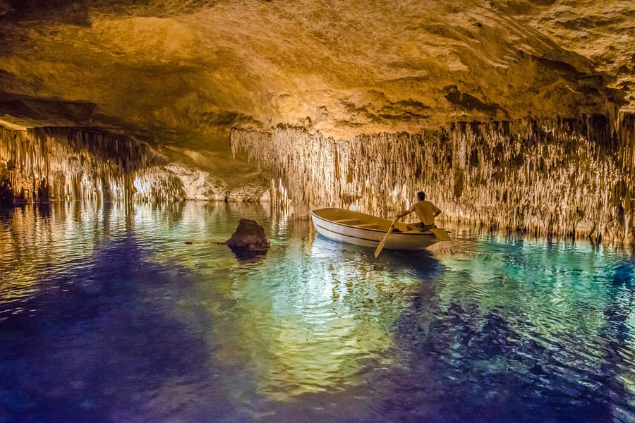 From Palma: Caves of Drach and Hams Entrance and Pearl Factory Visit, Mallorca