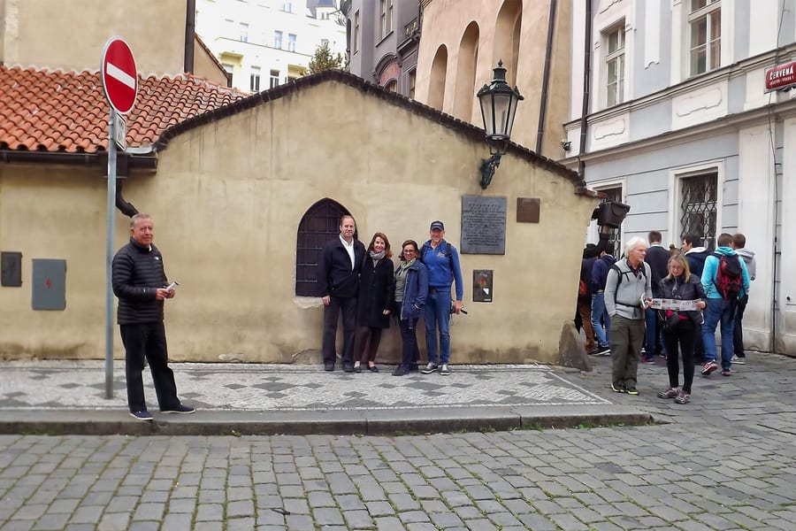 Bilety bez kolejki z przewodnikiem po Dzielnicy Żydowskiej i opcjonalny przewodnik audio, Prague