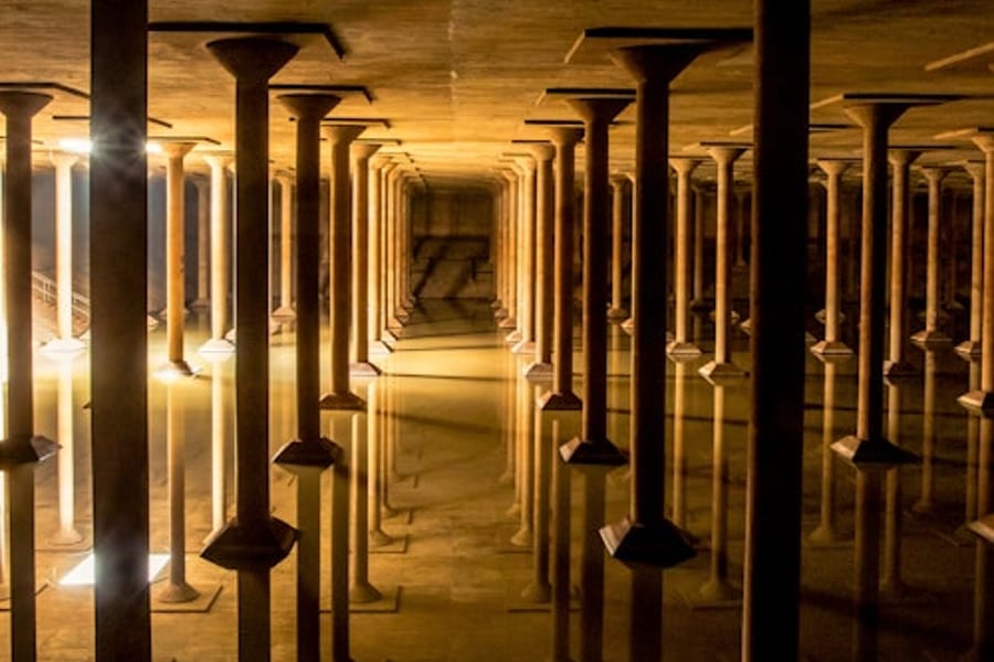 Buffalo Bayou Park: Cistern Experiential Bilingual Tour, at Buffalo Bayou Park Cistern