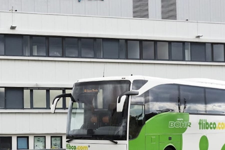 Frankfurt: Bus Transfer To/From Hahn Airport and Mainz, at Frankfurt Airport Transfer, Lautzenhausen