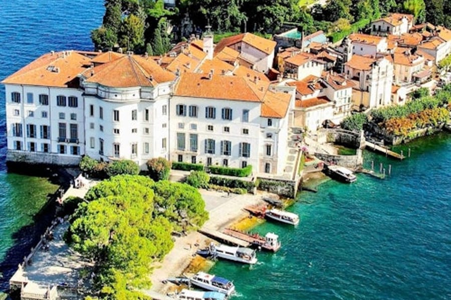 Isola Madre and Isola Bella: Hop-on Hop-off Boat Tour, Stresa