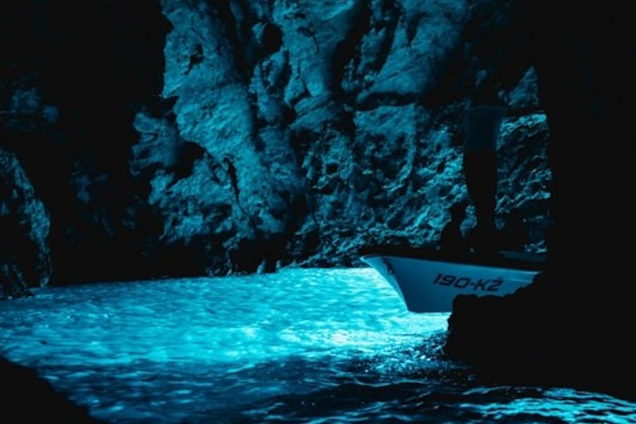 Blue Cave, Hvar & 5 Islands: Speedboat Tour